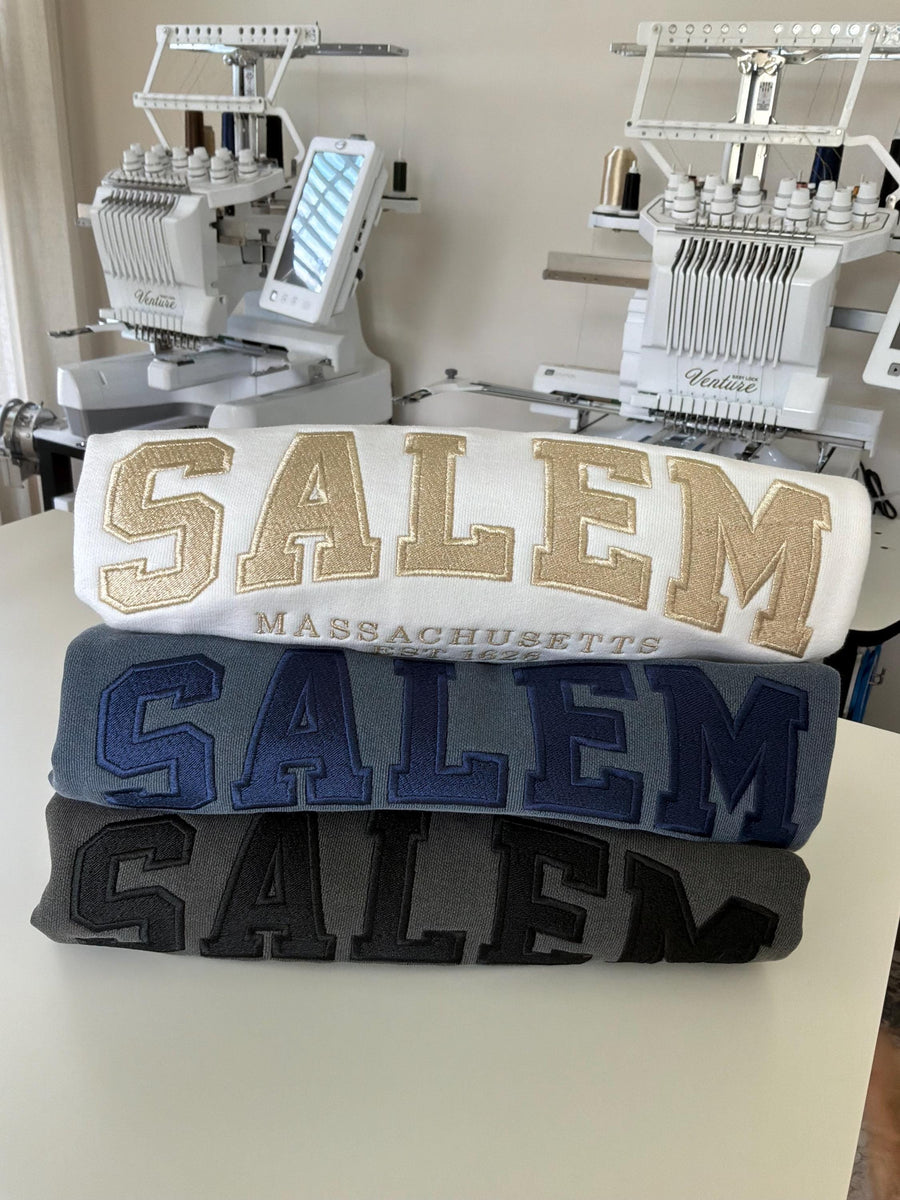 Salem embroidered crewneck